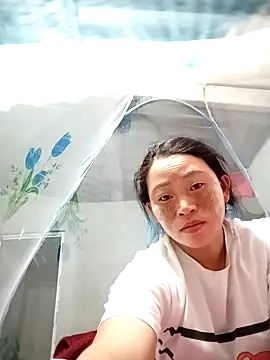 Zuzi-nini online show from 16, 9, 2025