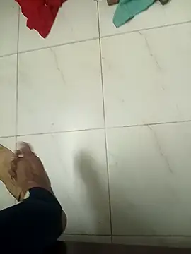 meenahotdarling online show from 18, 9, 2025