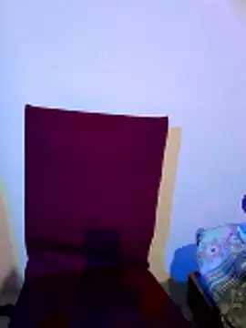 Cutie-Whiskey1 online show from 19, 12, 2025