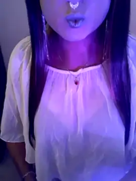 Cutie-Whiskey1 online show from 11, 3, 2026