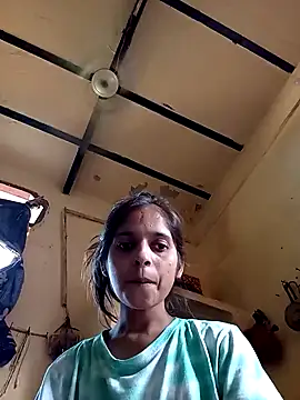 Snapshot of Saloni-Gupta chatting on 26, 9, 2025 Saloni-Gupta online show from 26, 9, 2025