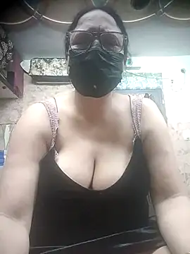 thehotlady online show from 10, 3, 2026