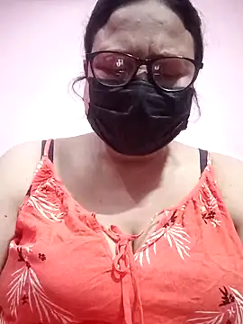 thehotlady online show from 28, 11, 2025