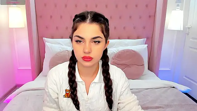 Snapshot of HelenTiny chatting on 7, 11, 2025 HelenTiny online show from 7, 11, 2025