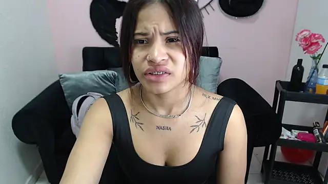 mia sexgirl online show from 28, 11, 2025