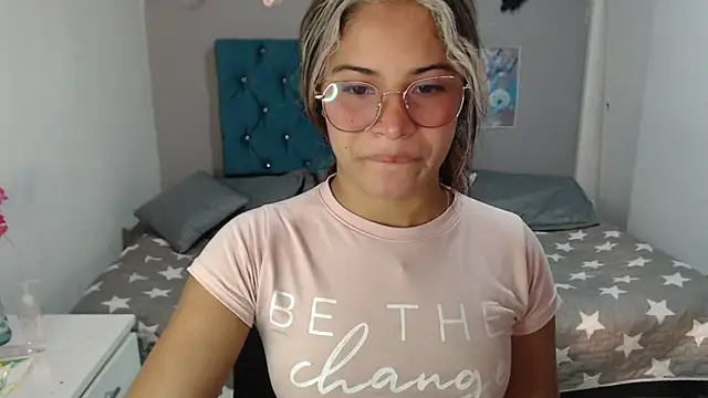 mia sexgirl online show from 26, 3, 2026