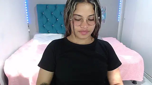 mia sexgirl online show from 7, 7, 2026