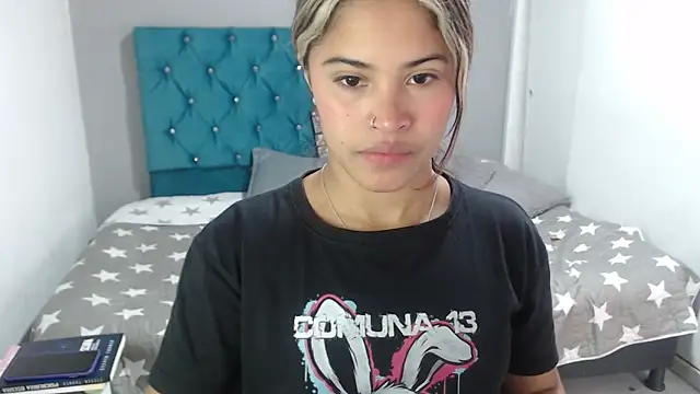 Snapshot of mia_sexgirl chatting on 7, 5, 2026 mia sexgirl online show from 7, 5, 2026