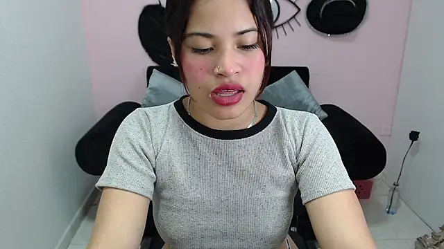 mia sexgirl online show from 14, 11, 2025