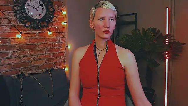 Kim Waite online show from 4, 10, 2025