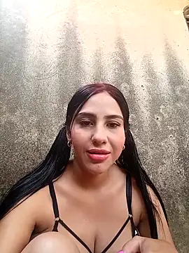 Katalella Hott online show from 17, 9, 2025