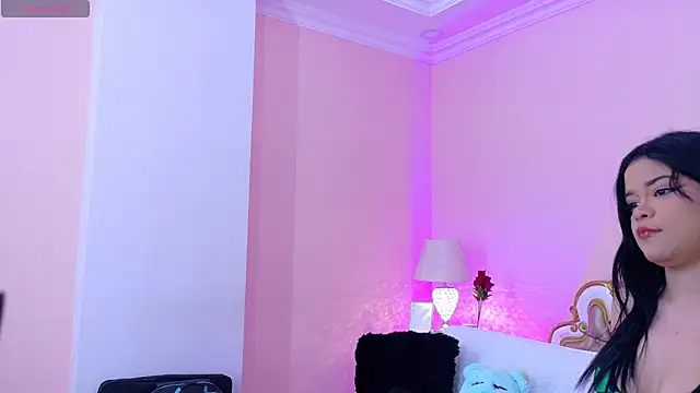 AryCorinne online show from 29, 3, 2026