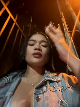 Alanasole online show from 9, 11, 2025