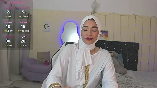 Snapshot of ShanaJamil chatting on 6, 5, 2026 ShanaJamil online show from 6, 5, 2026