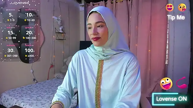 ShanaJamil online show from 2, 12, 2025