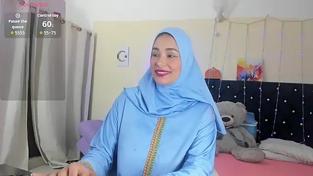 ShanaJamil online show from 17, 3, 2026