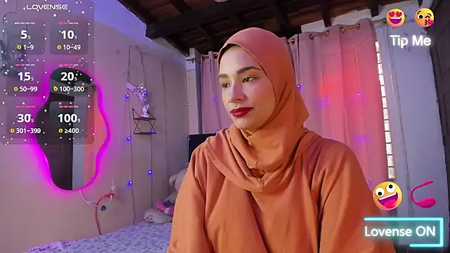 ShanaJamil online show from 15, 12, 2025