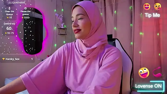 ShanaJamil online show from 16, 10, 2025