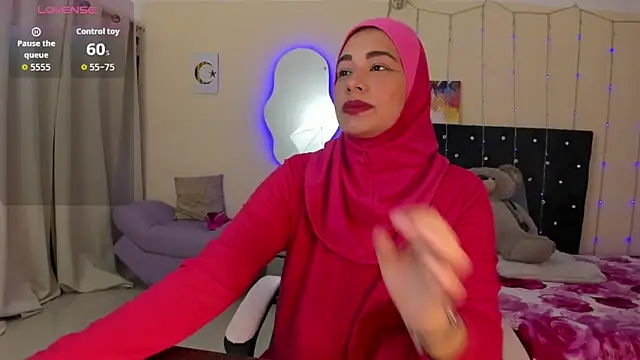 Snapshot of ShanaJamil chatting on 12, 5, 2026 ShanaJamil online show from 12, 5, 2026