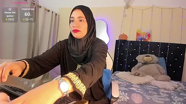 Snapshot of ShanaJamil chatting on 22, 4, 2026 ShanaJamil online show from 22, 4, 2026