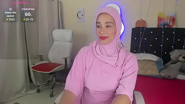 ShanaJamil online show from 12, 3, 2026