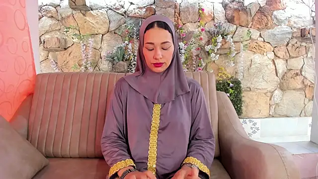 Snapshot of ShanaJamil chatting on 17, 7, 2026 ShanaJamil online show from 17, 7, 2026