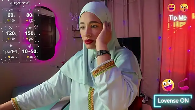 ShanaJamil online show from 11, 10, 2025