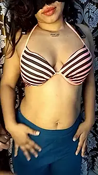 Ceylon couple online show from 22, 3, 2026