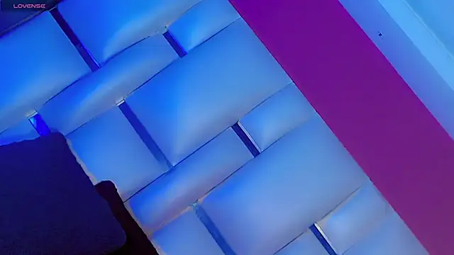 JessiscaWalker online show from 4, 12, 2025