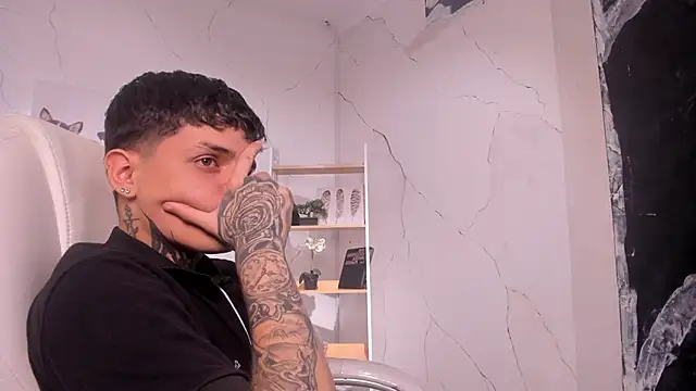 Declan-Fox online show from 3, 11, 2025