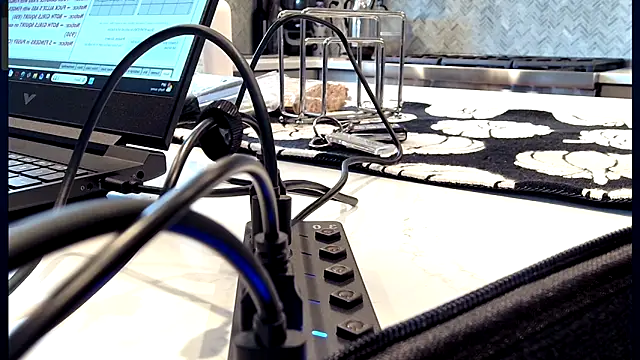 3totangox online show from 7, 11, 2025