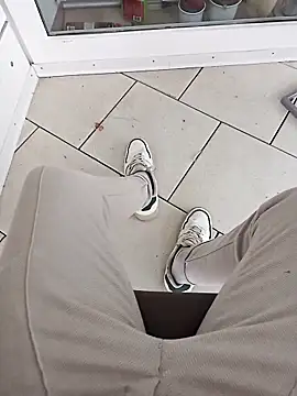 fullystroked online show from 21, 10, 2025