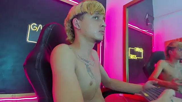 aapolo  online show from 19, 9, 2025