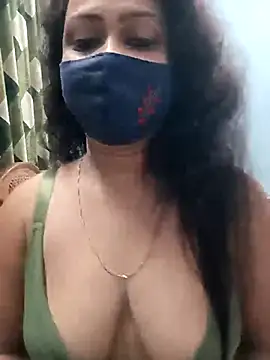 Snapshot of Deliciouskimi chatting on 3, 10, 2025 Deliciouskimi online show from 3, 10, 2025