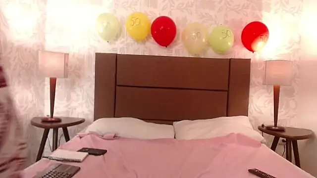 Ava Raye online show from 19, 9, 2025