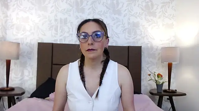 Ava Raye online show from 3, 12, 2025