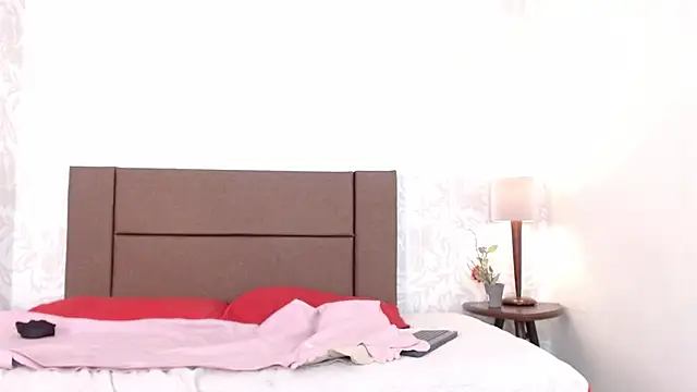 Ava Raye online show from 15, 4, 2026