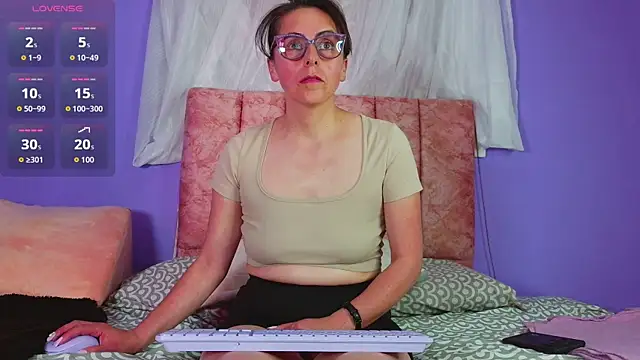 Ava Raye online show from 10, 6, 2026