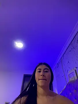 Isabella Montoya online show from 30, 11, 2025