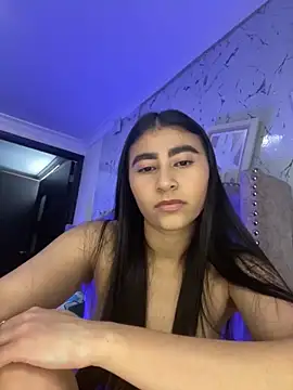 Isabella Montoya online show from 17, 11, 2025