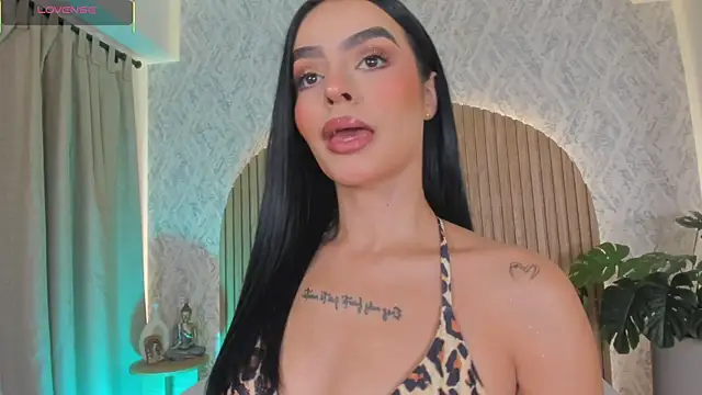 Snapshot of Sophiie_Belle chatting on 25, 9, 2025 Sophiie Belle online show from 25, 9, 2025