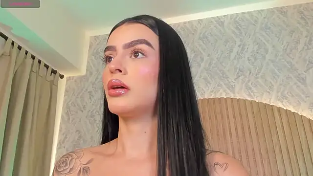 Snapshot of Sophiie_Belle chatting on 14, 9, 2025 Sophiie Belle online show from 14, 9, 2025