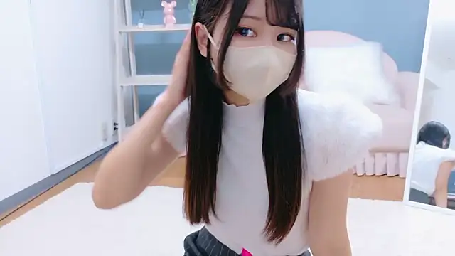 Snapshot of Ruru-shuv chatting on 29, 9, 2025 Ruru-shuv online show from 29, 9, 2025