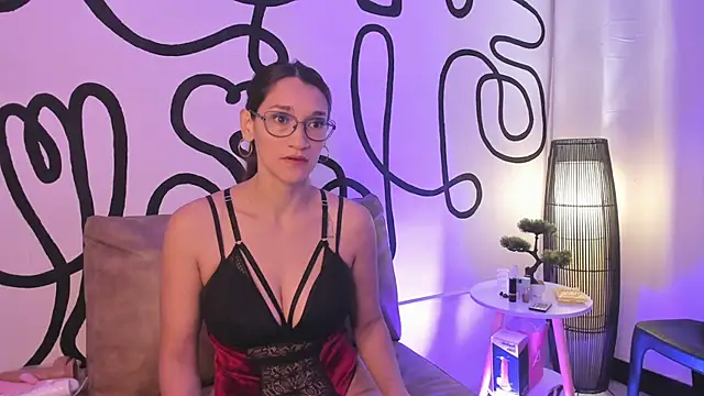 Snapshot of Natalia_TheLux chatting on 26, 9, 2025 Natalia TheLux online show from 26, 9, 2025