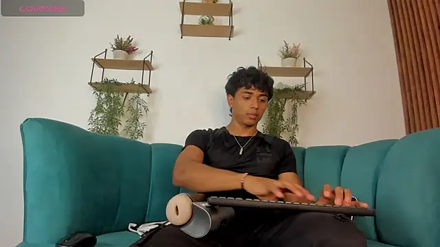 Jaycob Black1 online show from 27, 10, 2025