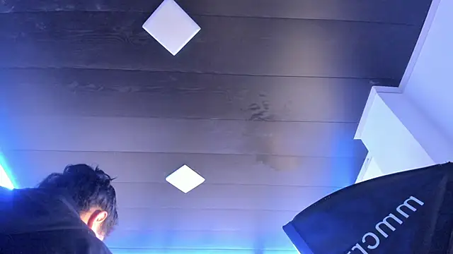 abbiecollins js online show from 11, 4, 2026