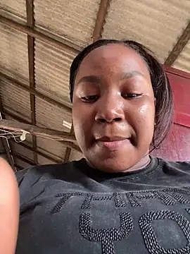 Karol sexy23 online show from 13, 4, 2026