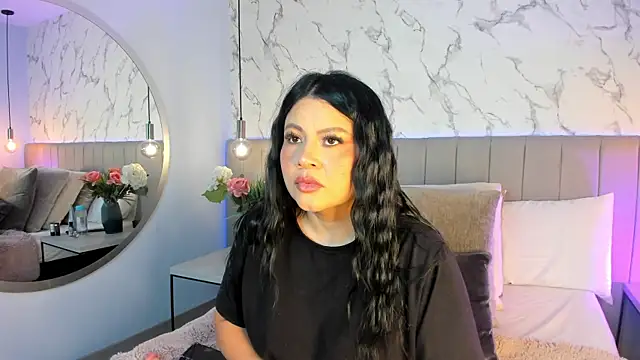 Amber Santana online show from 28, 10, 2025