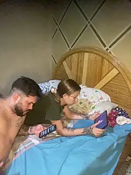 coupleyys online show from 3, 2, 2026