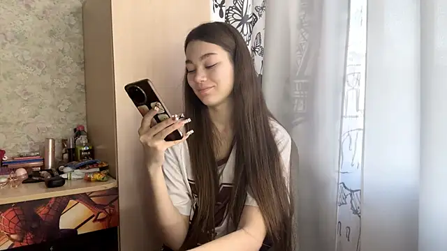 Cuteviola online show from 12, 2, 2026